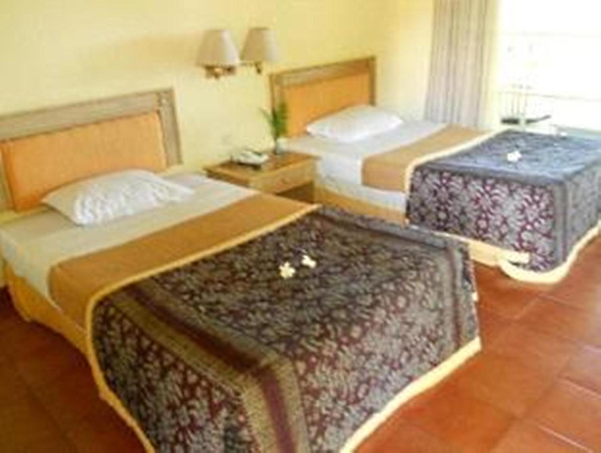 Bali Lovina Beach Cottages Pabean Buleleng Екстериор снимка