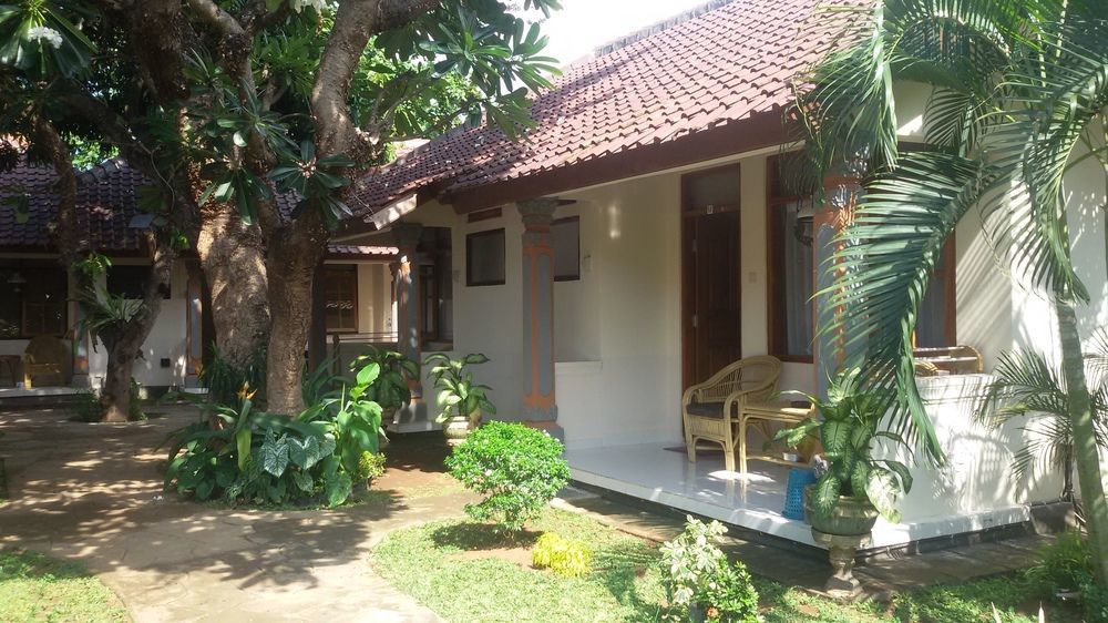 Bali Lovina Beach Cottages Pabean Buleleng Екстериор снимка