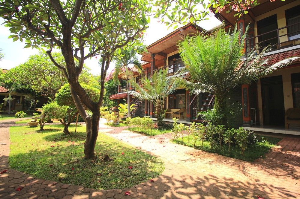 Bali Lovina Beach Cottages Pabean Buleleng Екстериор снимка