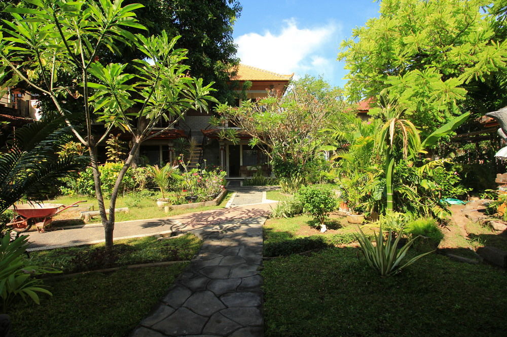 Bali Lovina Beach Cottages Pabean Buleleng Екстериор снимка