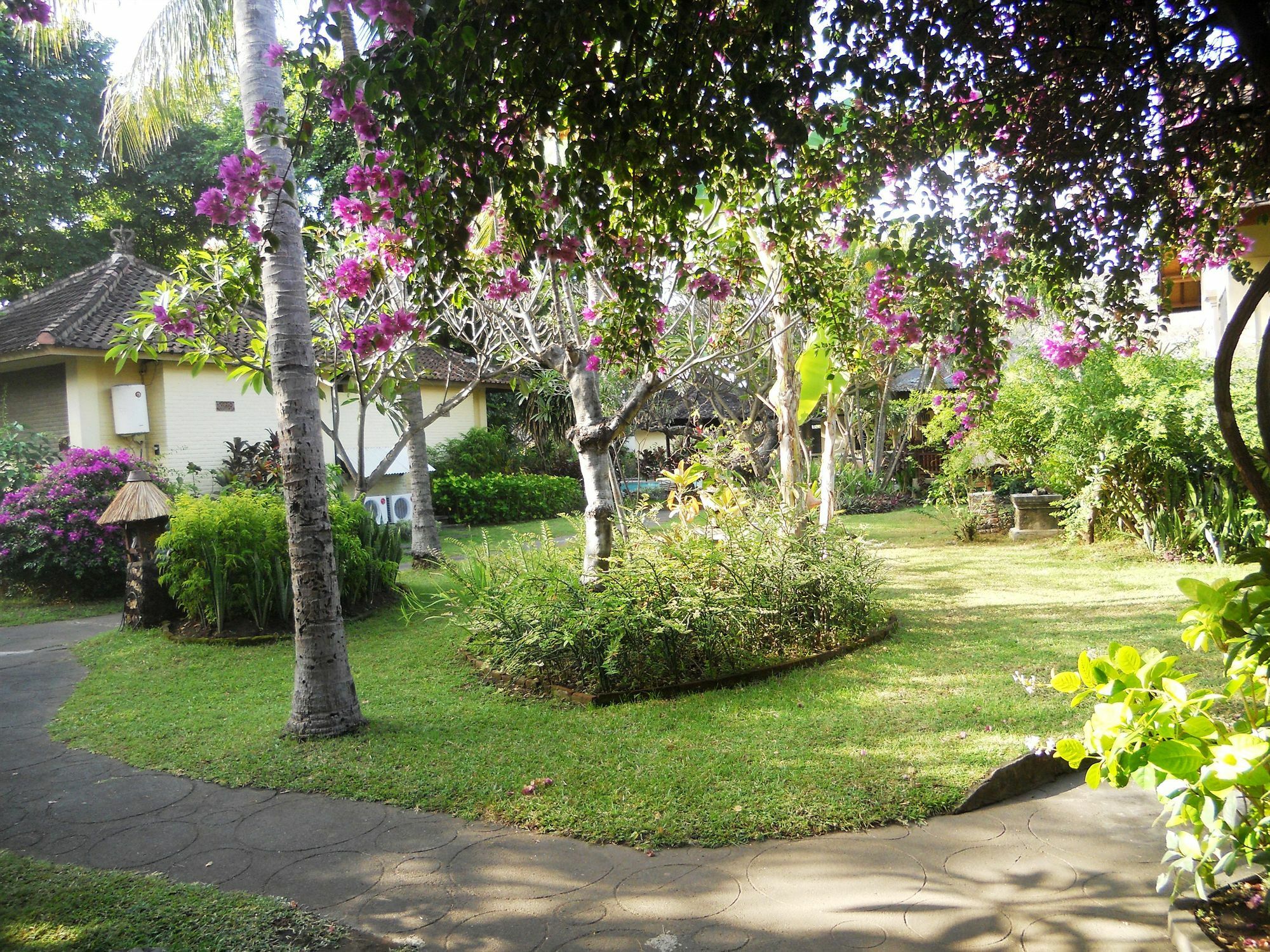 Bali Lovina Beach Cottages Pabean Buleleng Екстериор снимка